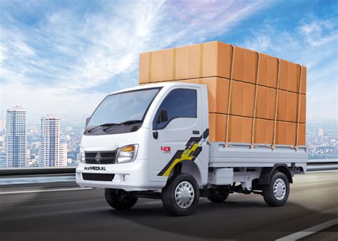 What is the load capacity of Tata Ace XL and how is it .